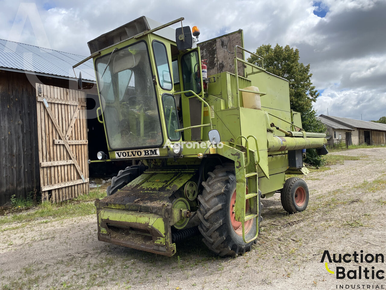 Claas Dominator 85 maaidorser