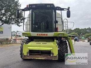 ماكينة حصادة دراسة Claas LEXION 530 Allrad + SW C 540