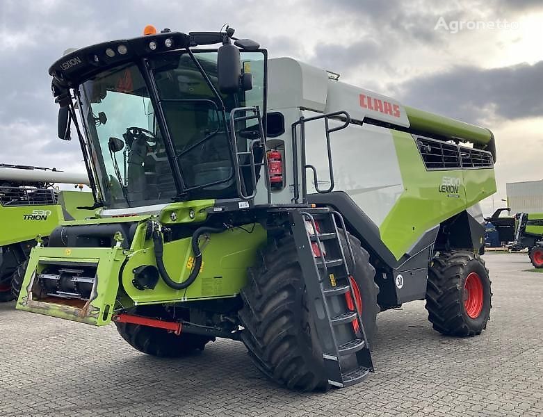 Claas LEXION 5300 maaidorser