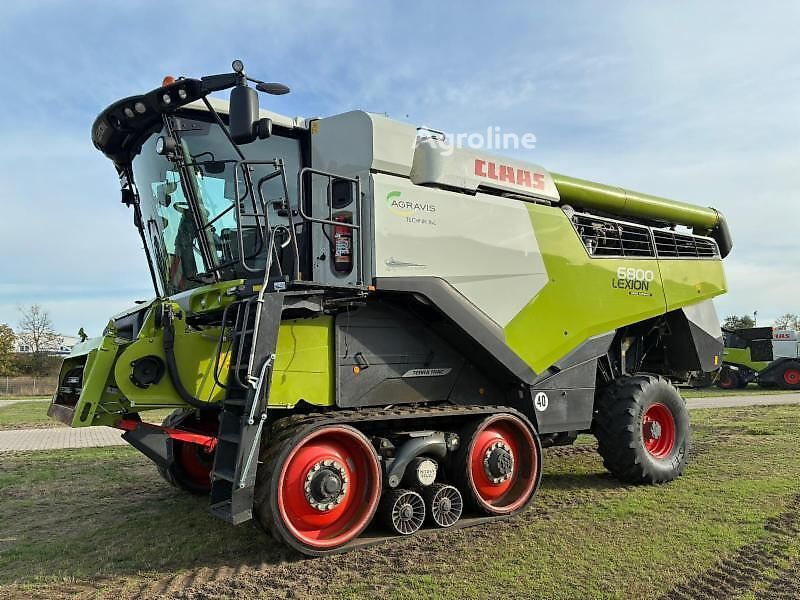 Claas LEXION 6800 TERRA TRAC grain harvester - Agroline