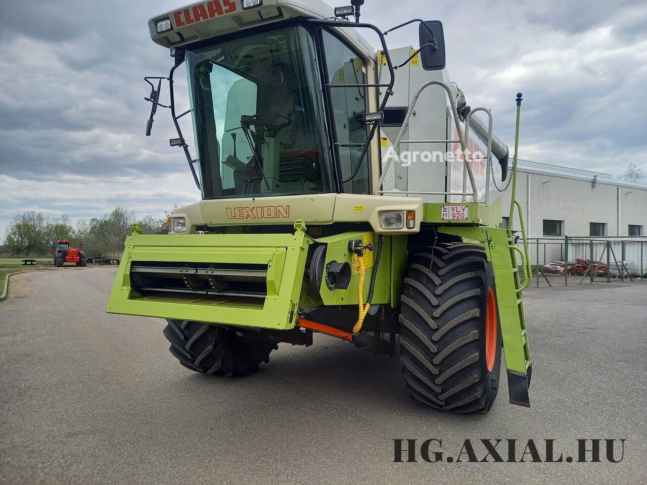 grūdų kombainas Claas Lexion 440