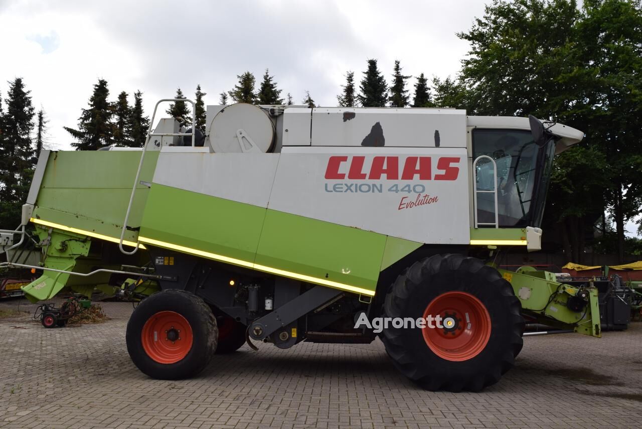 mietitrebbia per grano Claas Lexion 440 Evolution