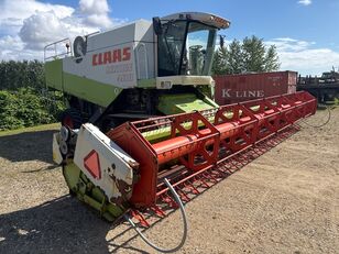 Claas Lexion 480 grain harvester