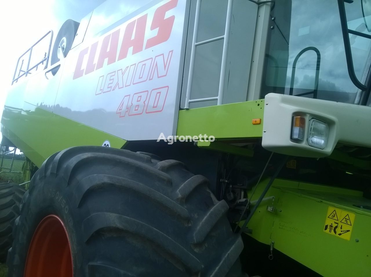 Claas Lexion 480 grain harvester