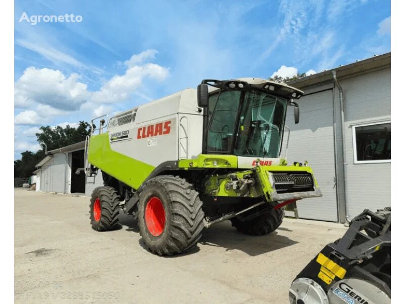 Claas Lexion 580 grain harvester