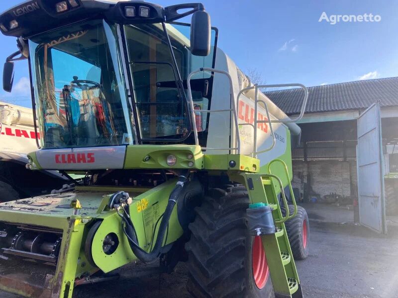 Claas Lexion 580 grain harvester