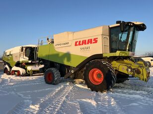 moissonneuse-batteuse Claas Lexion 600