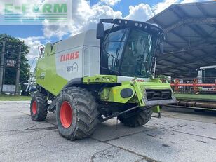 moissonneuse-batteuse Claas Lexion 650