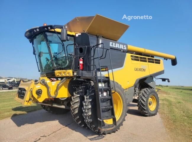 moissonneuse-batteuse Claas Lexion 740