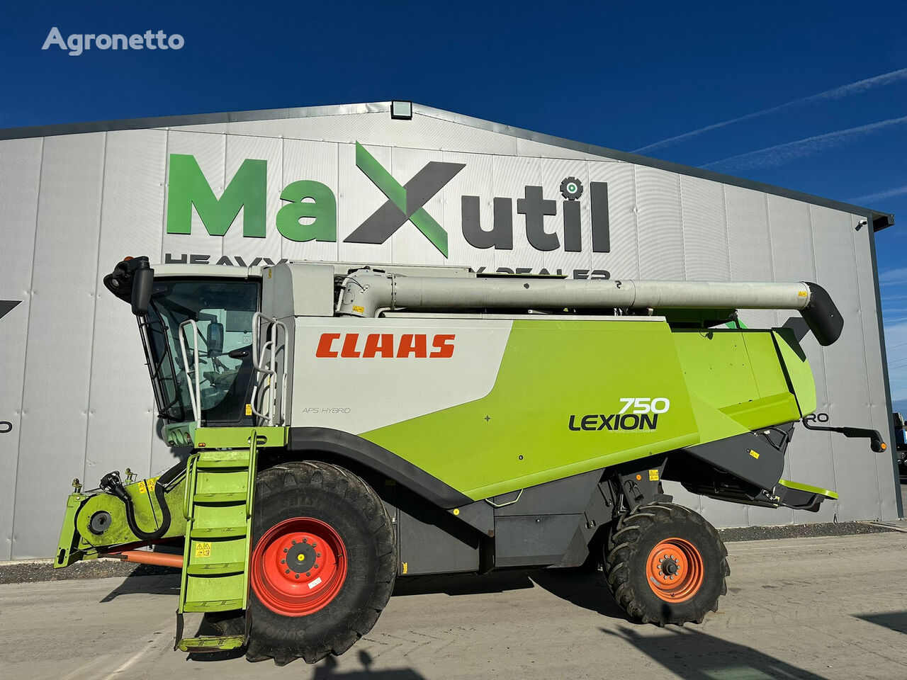 moissonneuse-batteuse Claas Lexion 750 Combina Agricola