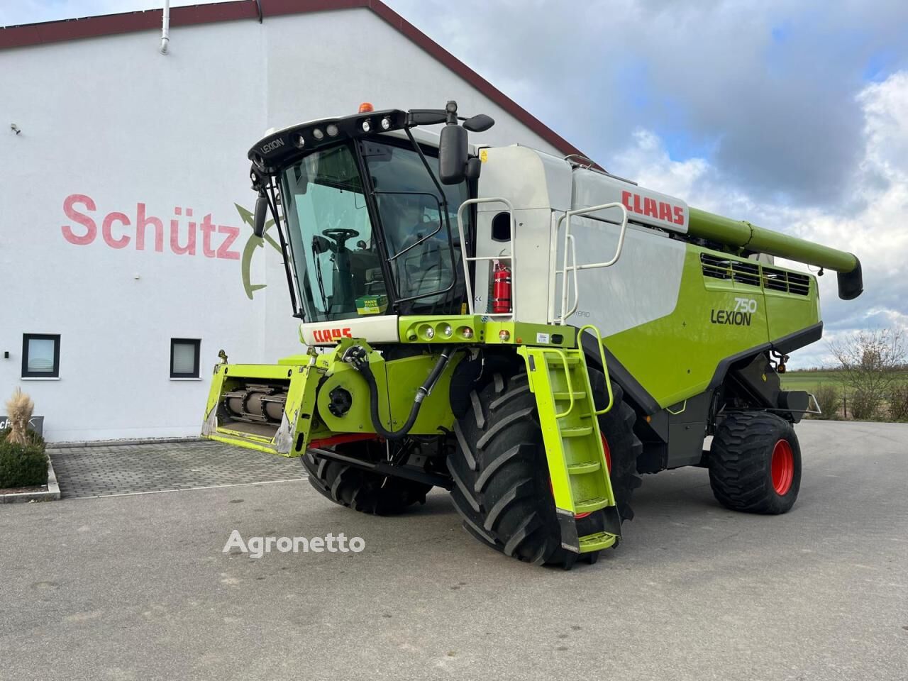 Venta de Claas Lexion 750 V-Kanal 3D, Bj. 2017, 30kmh cosechadora de cereales | Agronetto CL Claas Lexion 750 V-Kanal 3D, Bj. 2017, 30kmh cosechadora de cereales - Agronetto