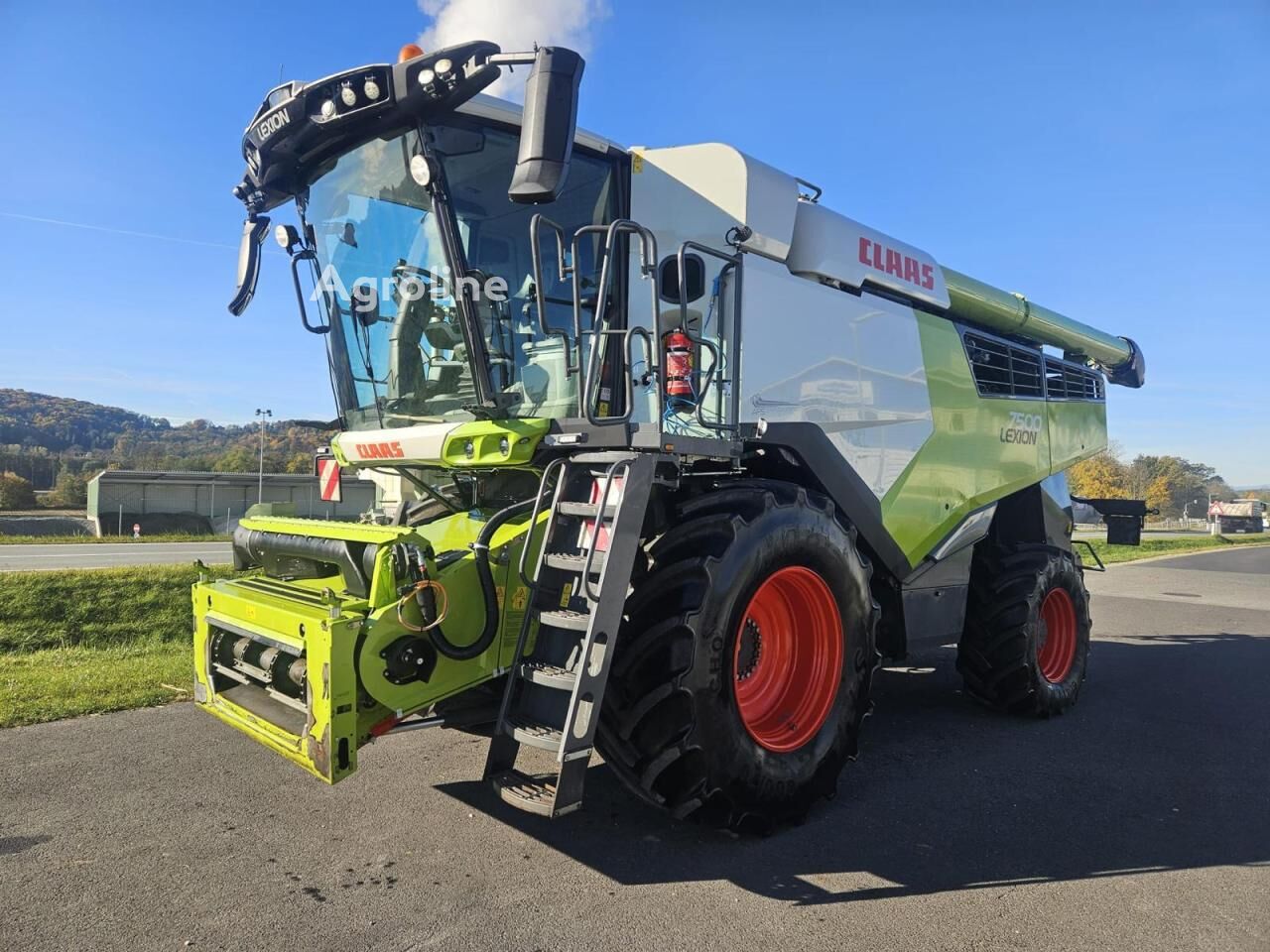 Claas Lexion 7500 Allrad skördetröska - Agroline