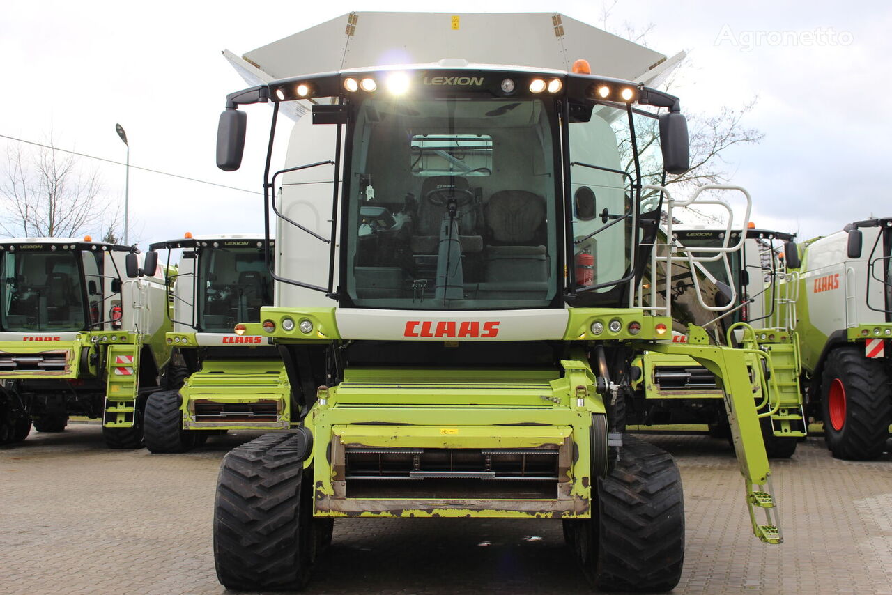 Claas Lexion 770 TT grain harvester