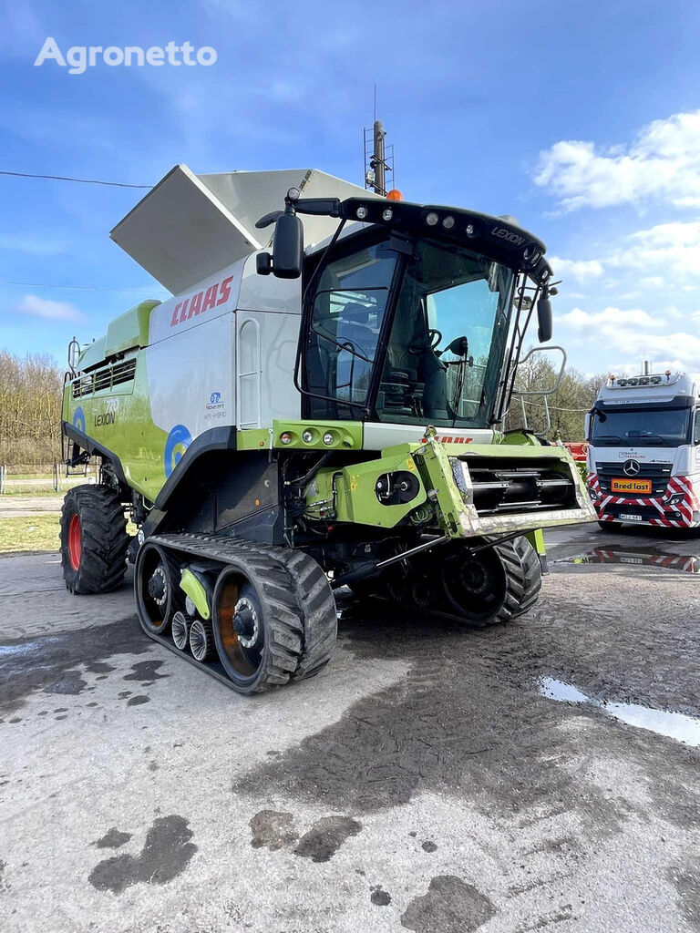 Claas Lexion 770TT grain harvester