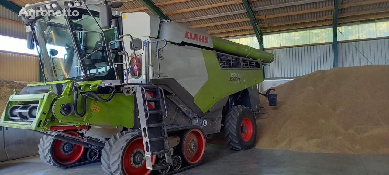 зерноуборочный комбайн Claas Lexion 8700 TT Advance