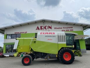 Claas MEDION 320 Montana maaidorser
