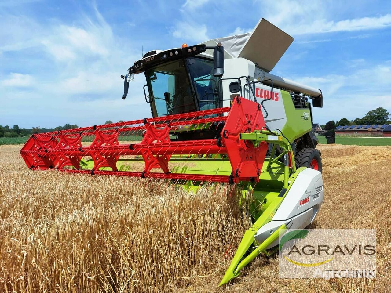 کمباین Claas TRION 650