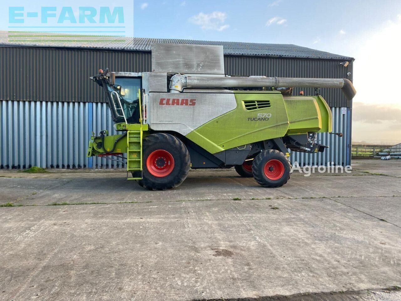 Moissonneuse-batteuse Claas TUCANO 570 - Agroline