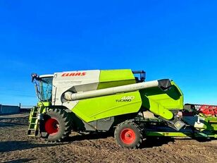 Claas Tucano 440 grain harvester