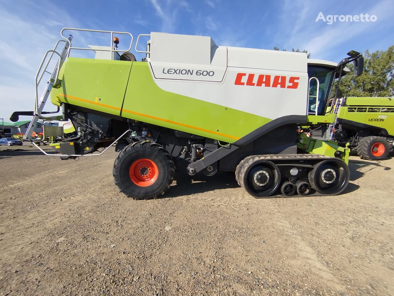 moissonneuse-batteuse Claas lexion 600 TT