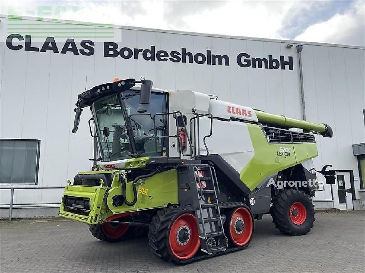 зърнокомбайн Claas lexion 6700 tt