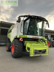 зерноуборочный комбайн Claas lexion 740 tier 4
