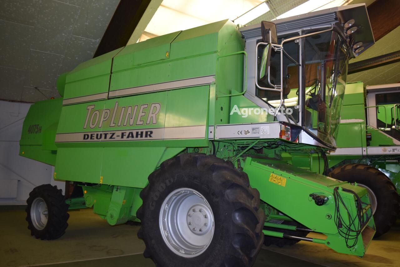 Deutz-Fahr 4075 H TopLiner 穀物収穫機 - Agroline