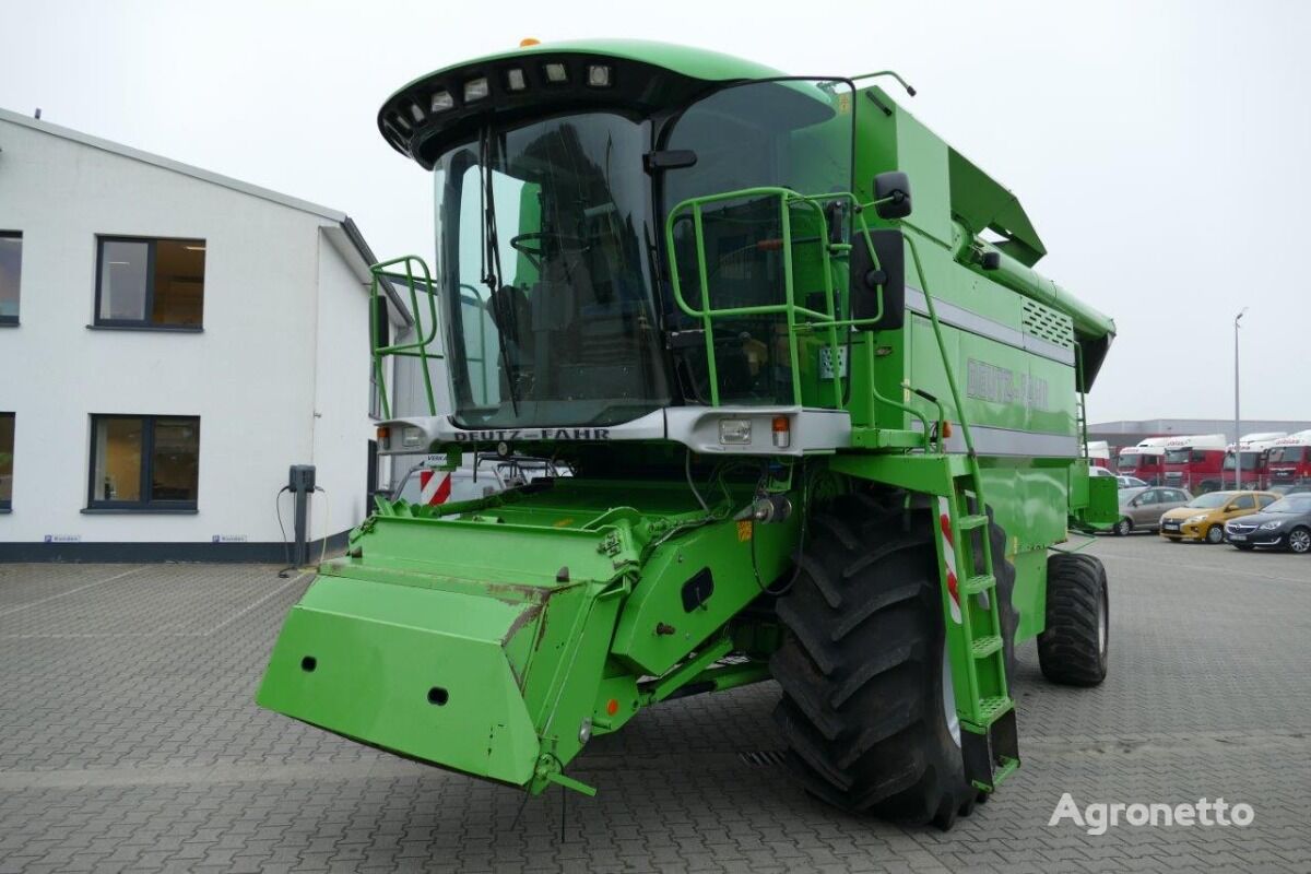 Deutz-Fahr 5690 HTS kombajn za žito