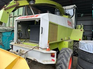 Jaguar Class 690SL grain harvester