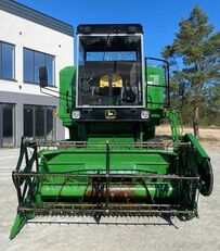 colheitadeira de gr&atilde;os John Deere 1032, 1986 r.v, b/v