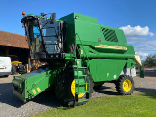 зерноуборочный комбайн John Deere 1450 CWS