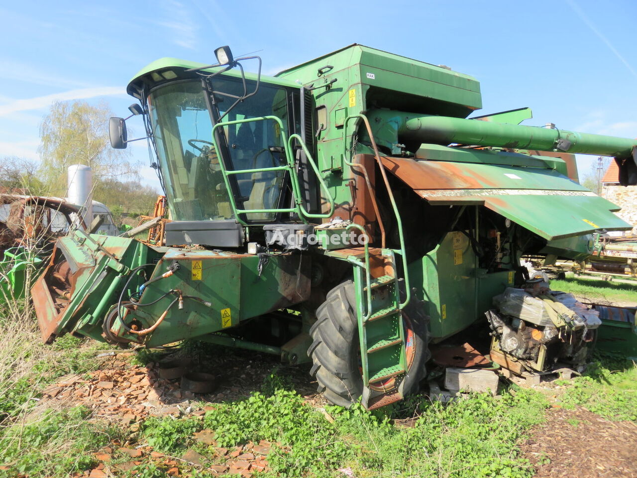 John Deere 2066 HM Hillmaster na ND parts JD skördetröska för delar