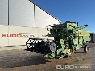 John Deere 935 grain harvester