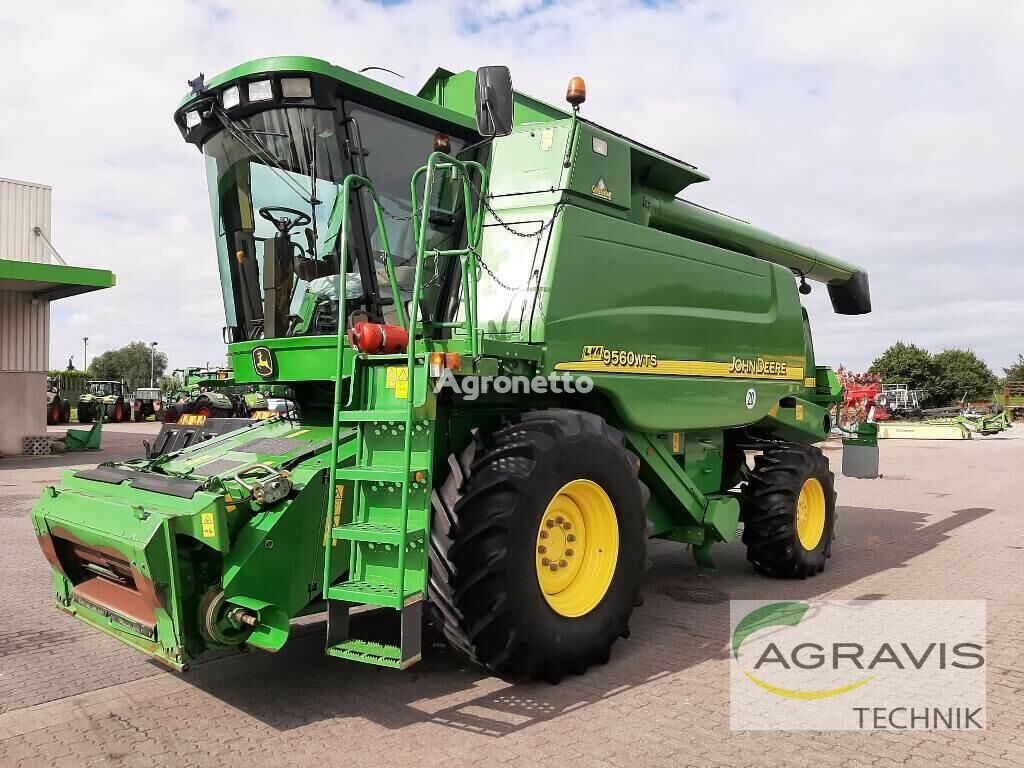 John Deere 9560 WTS kombajn za žito