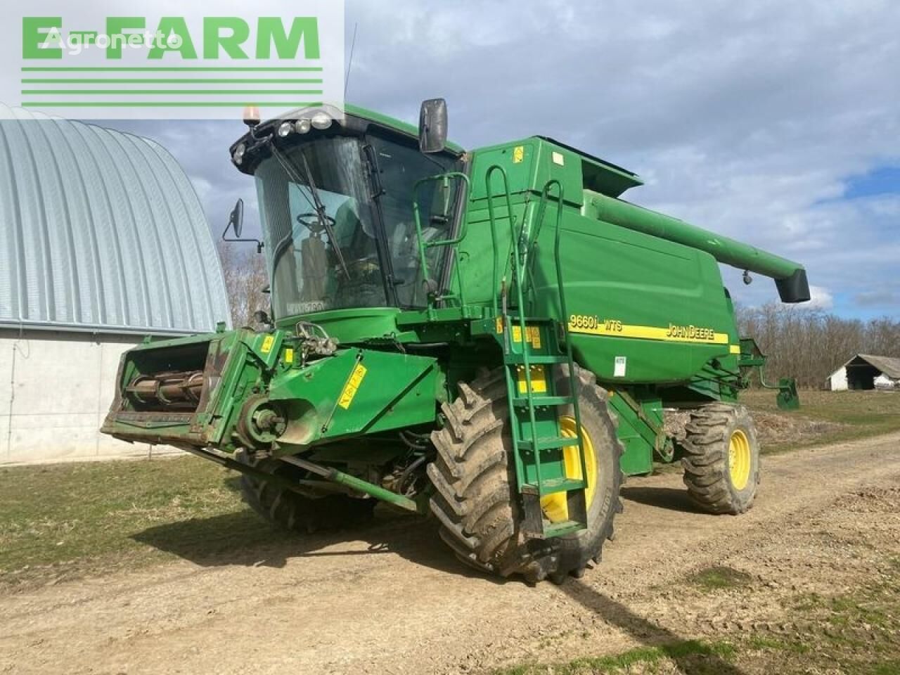 ماكينة حصادة دراسة John Deere 9660i wts