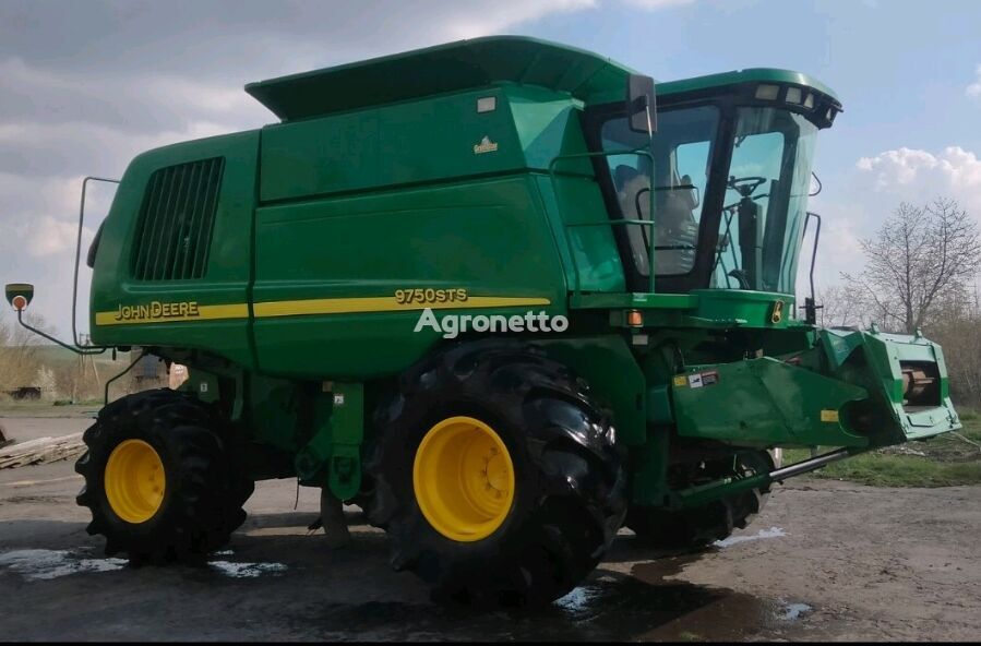 colheitadeira de grãos John Deere 9750 STS ( V NALIChII V UKRAINE )