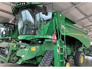 зернозбиральний комбайн John Deere S 680i