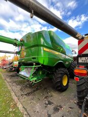 зерноуборочный комбайн John Deere S670i