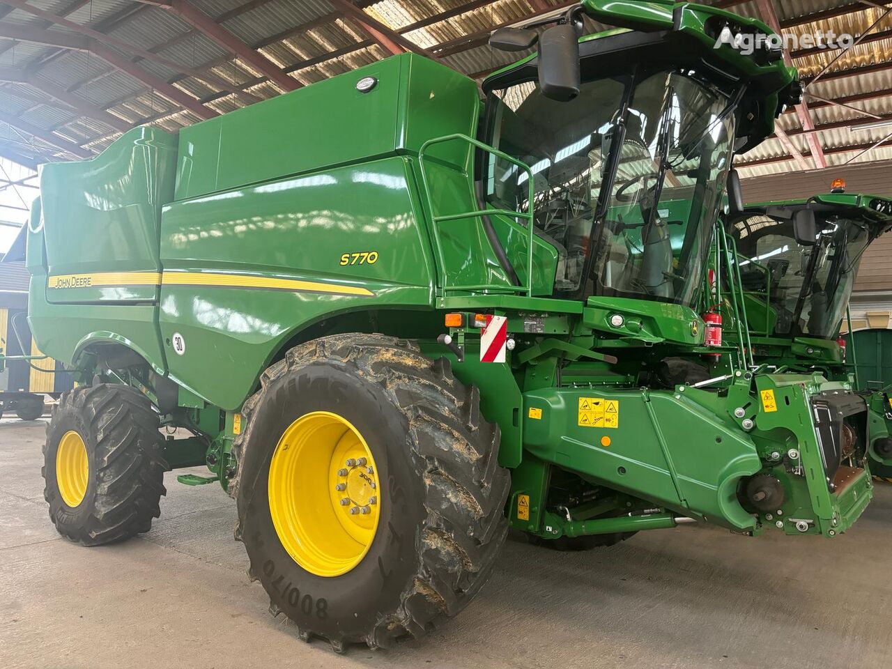 moissonneuse-batteuse John Deere S770 neuve