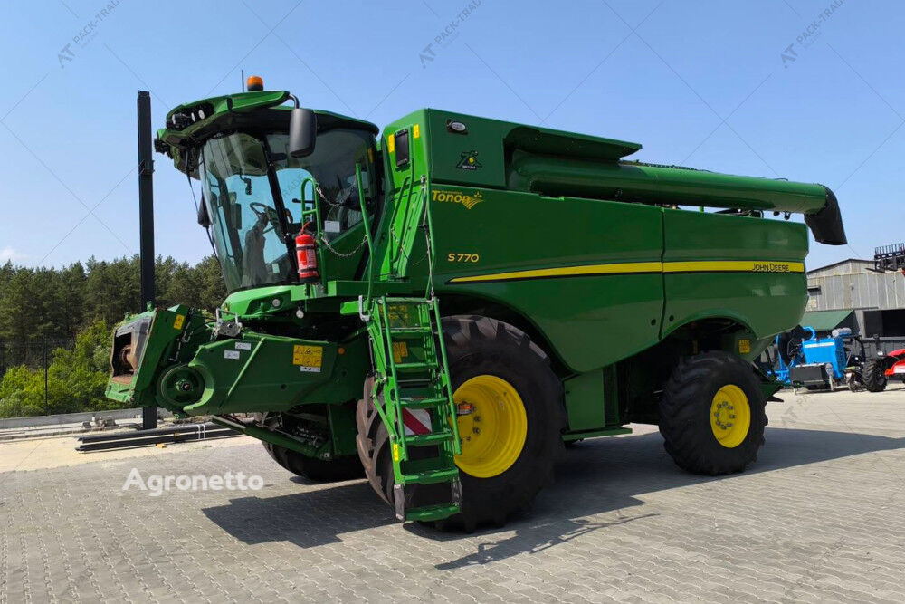 John Deere S770 grain harvester for sale | Agronetto ZW John Deere S770 grain harvester - Agronetto