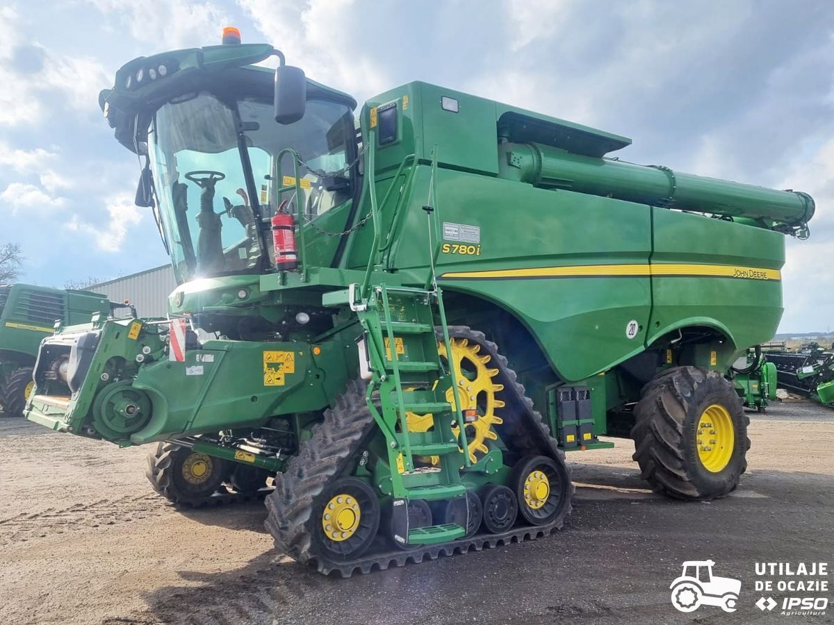 John Deere S780i + Header paioase maaidorser