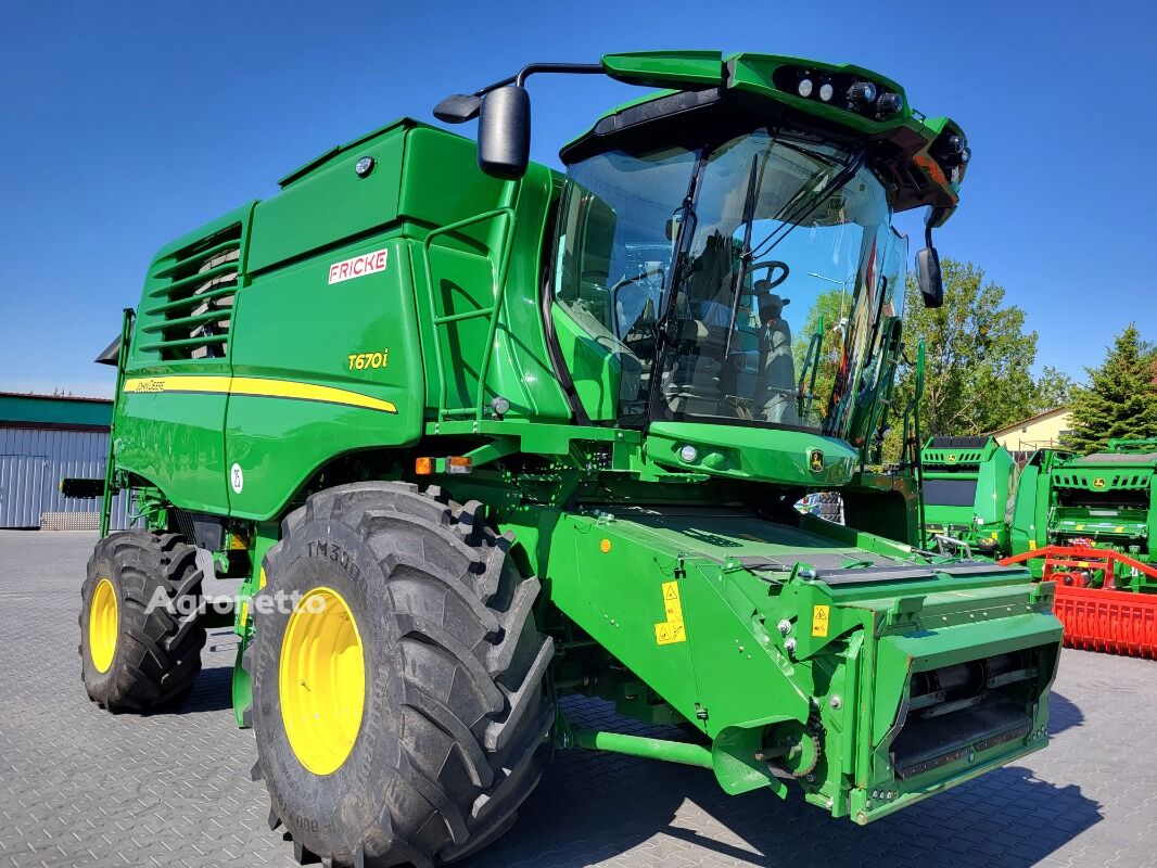 John Deere T 670 i grain harvester for sale | Agronetto UG New John Deere T 670 i grain harvester - Agronetto