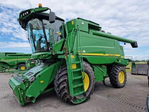 зерноуборочный комбайн John Deere T660