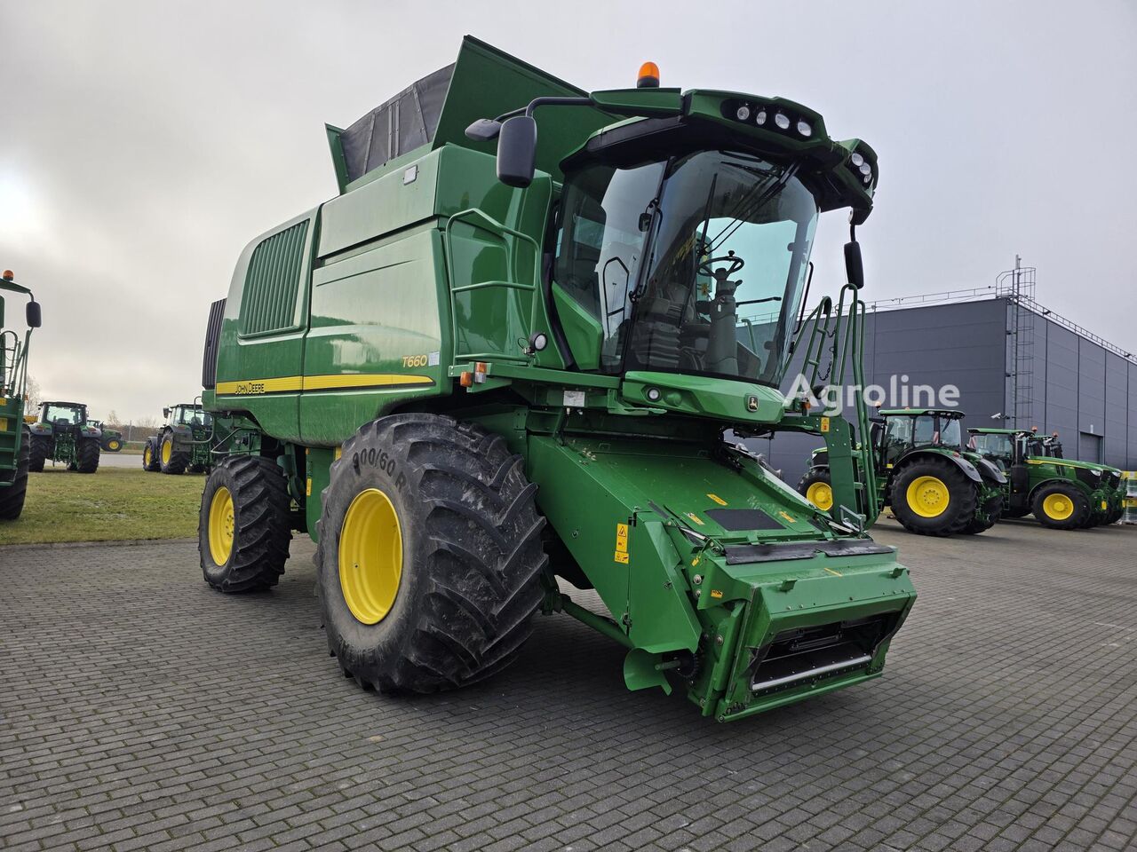 John Deere T660 cosechadora de cereales - Agroline