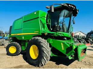 зернозбиральний комбайн John Deere T670