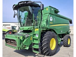 зернозбиральний комбайн John Deere W650