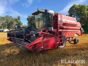 Massey Ferguson 30 grain harvester