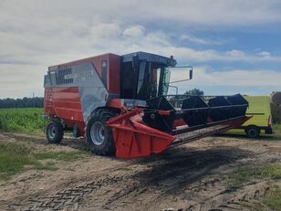 Massey Ferguson 7254   Getreideernter