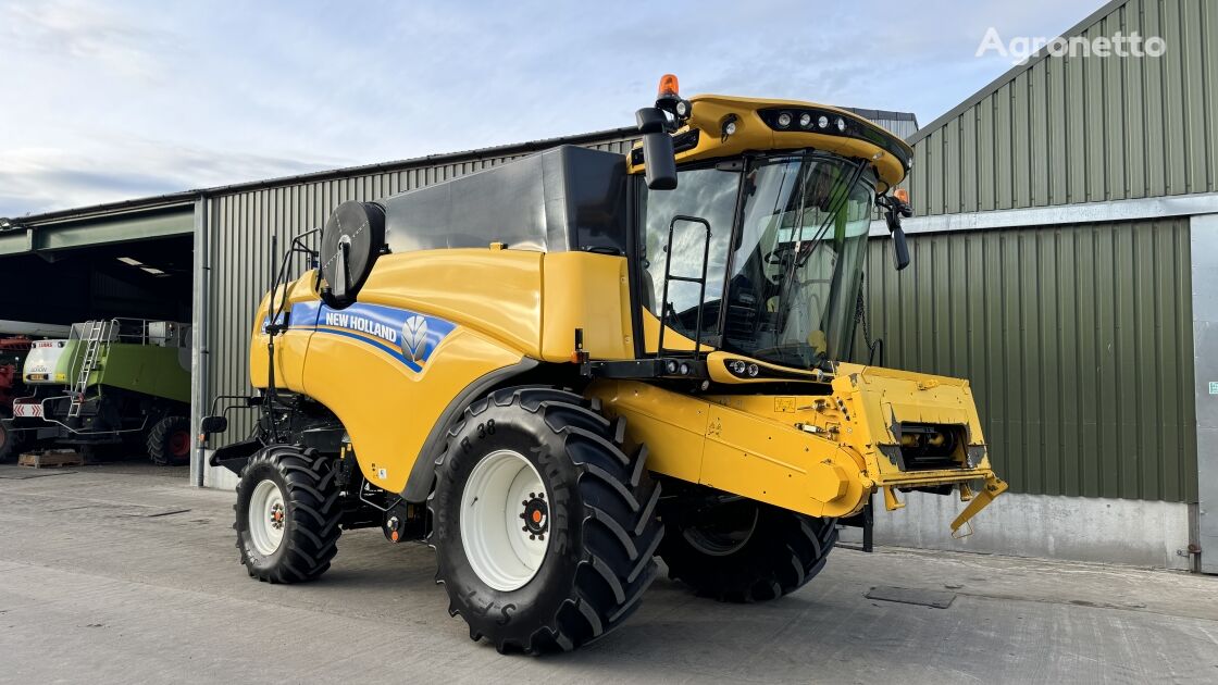 New Holland CX 7.80  maaidorser