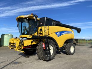 New Holland CX8070 cosechadora de cereales